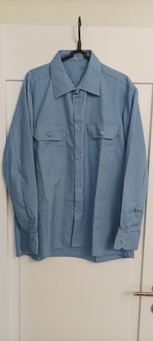 Рубашки форменные голубые и белые