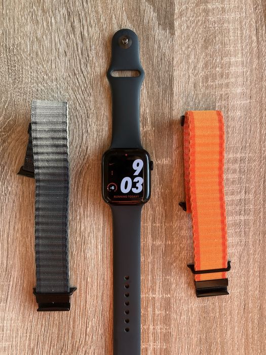 Apple watch se2 44 размер