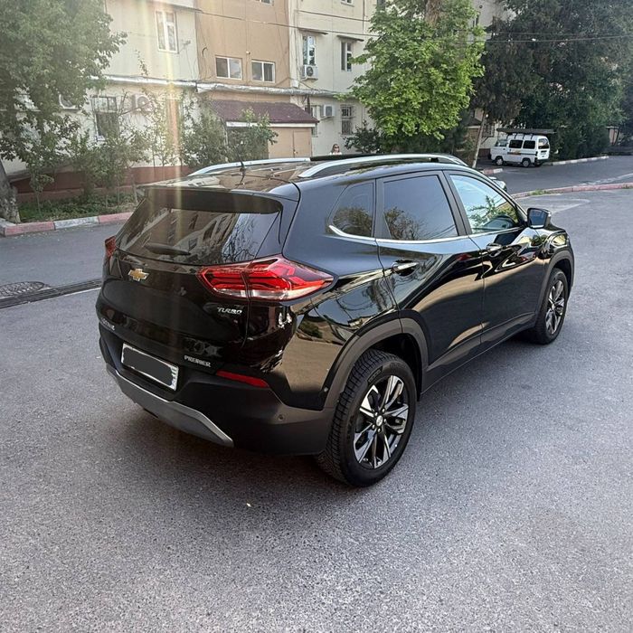 Chevrolet Tracker 2023 — 2