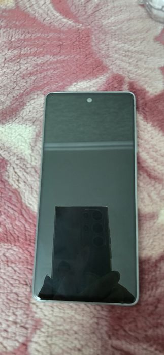 Samsung s20 FE продаётся