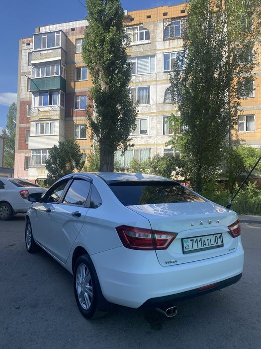Продам Лада веста