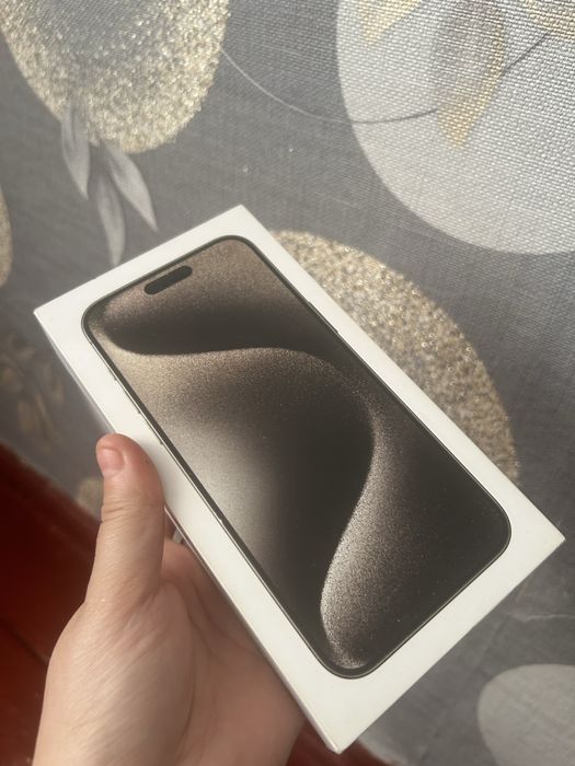 Продам срочно айфон 15 про макс