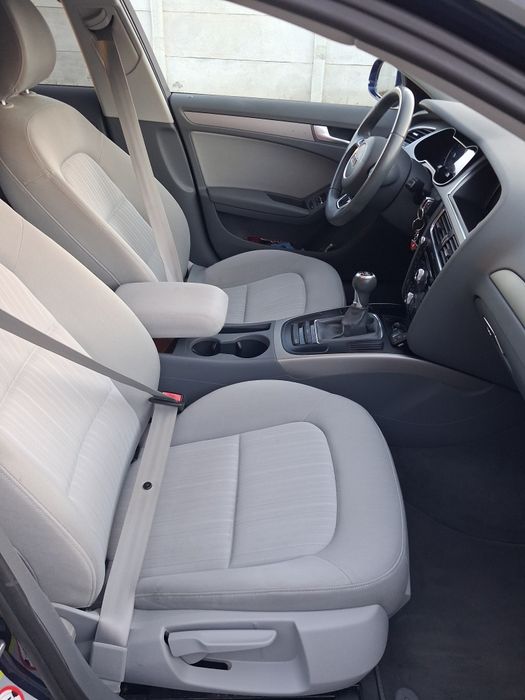 Audi B 8.5 2012 2.0d Absolut impecabil !