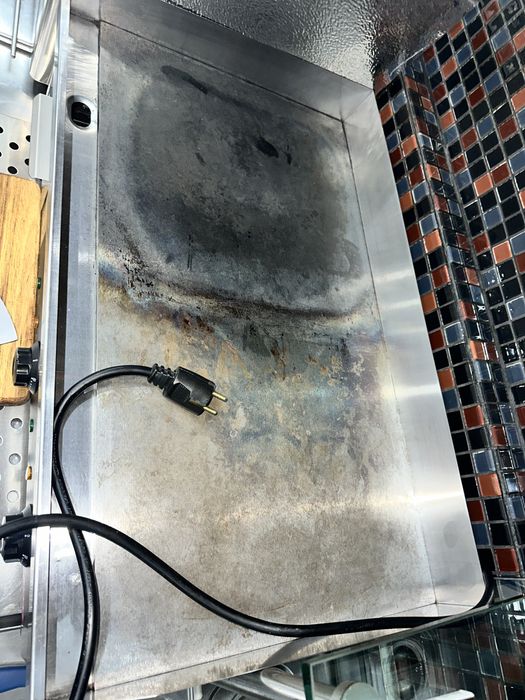 Продавам професионална гладка скара/туч