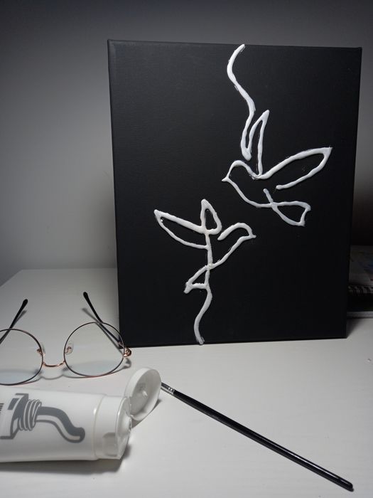 Tablou minimalistic dintr o singura linie aurie/alba