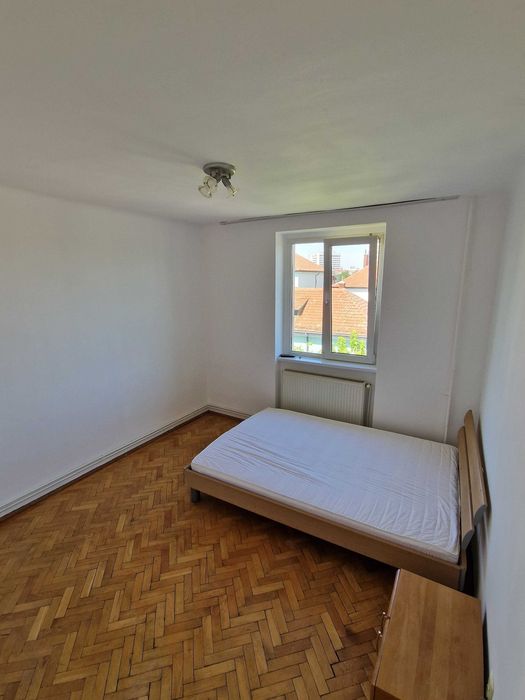 Vand apartament 2 camere ultracentral