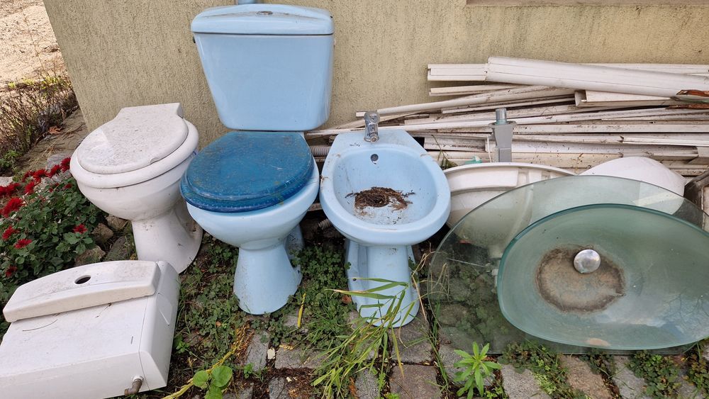 Cada pe colt sau dreptunghiulara