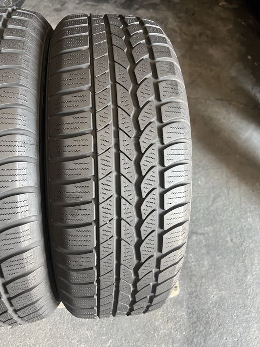 2 anvelope iarna 215/60/17 Continental 6.5 mm!