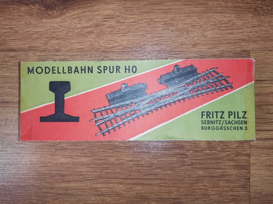 Trenulet locomotiva macaz Pilz (Fleischmann Piko Roco Trix)