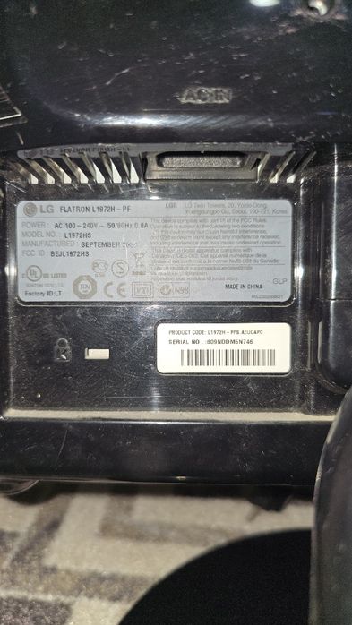 Монитор LG FLATRON L1972H