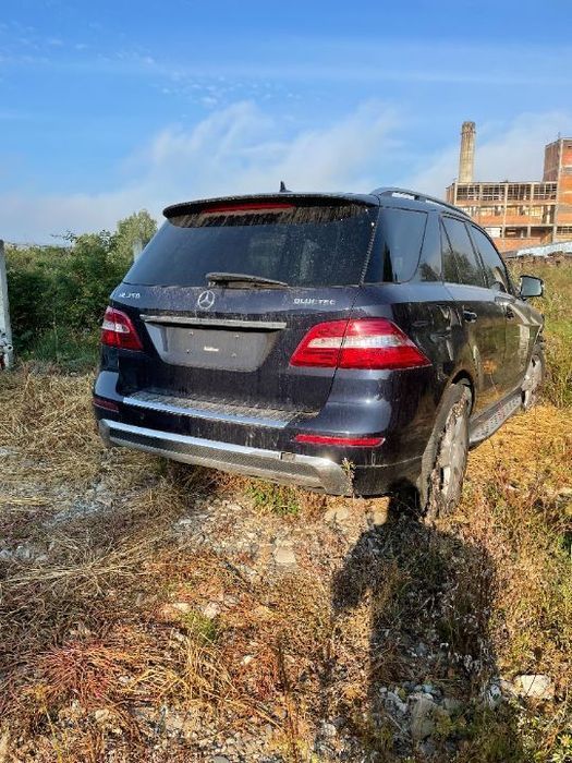Dezmembrez / Dezmembrari / Piese / Accesorii Mercedes ML W166 2012