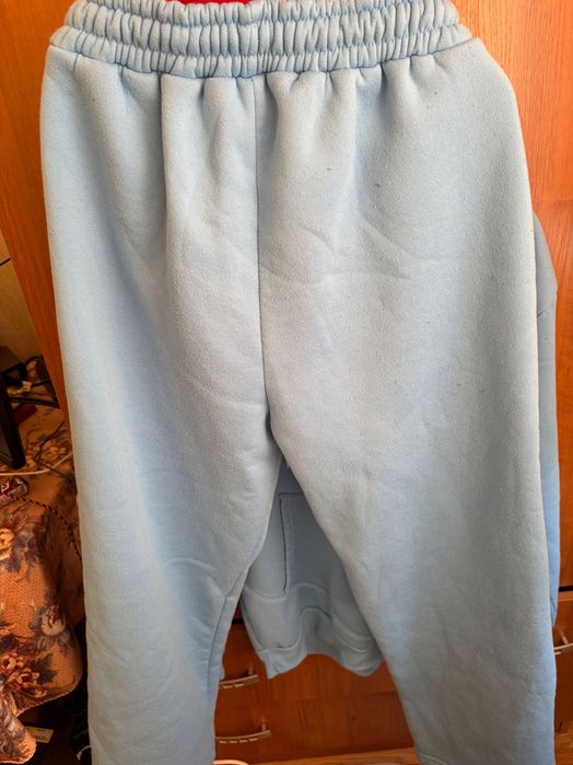 Nofs комплект панталони и худи