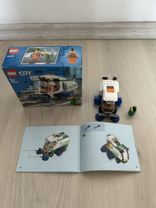 Lego masina de curatenie