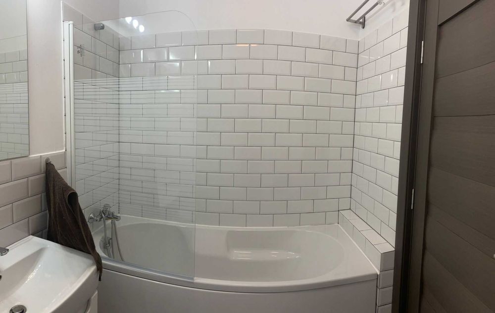 Apartament modern cu 2 Camere de Închiriat