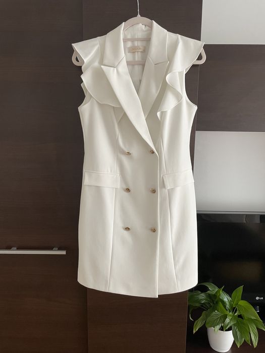 Rochie alba starea civila