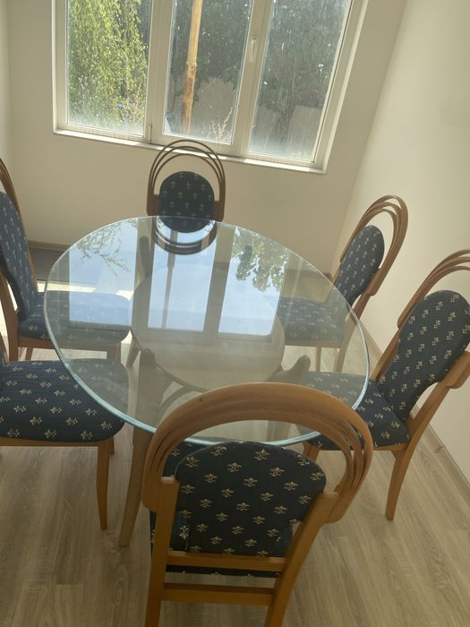 Трапезна маса с 6 стола