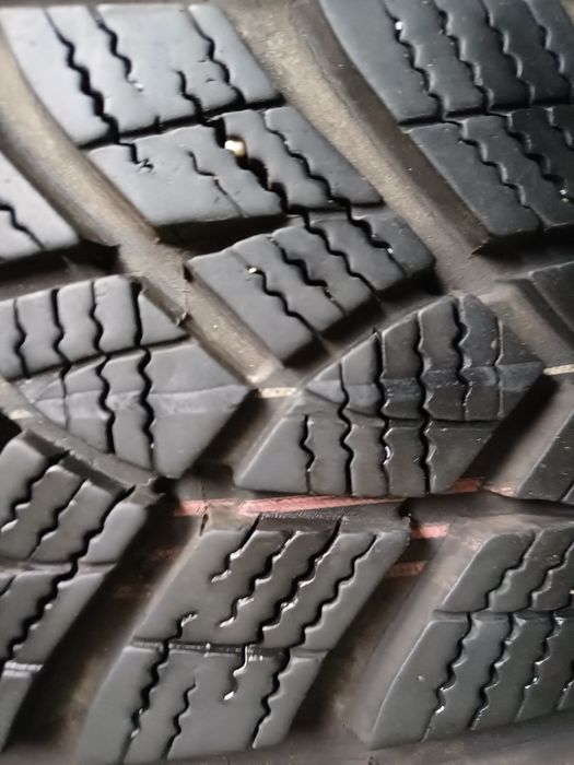 Гуми 225/55/18 Гудиар