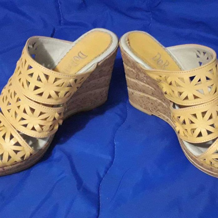 Papuci piele naturala vara