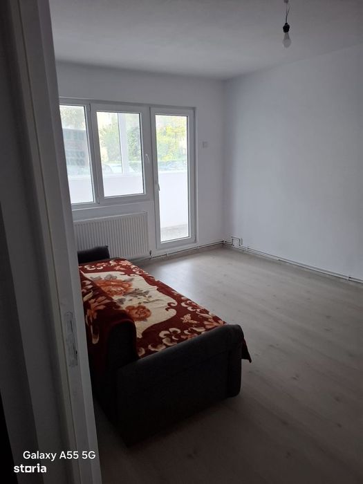 Apartament cu 2 camere in zona Gemenii, parter, balcon, RENOVAT ! — fotografia 3