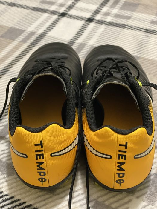 Бутонки Nike Tiempo IV