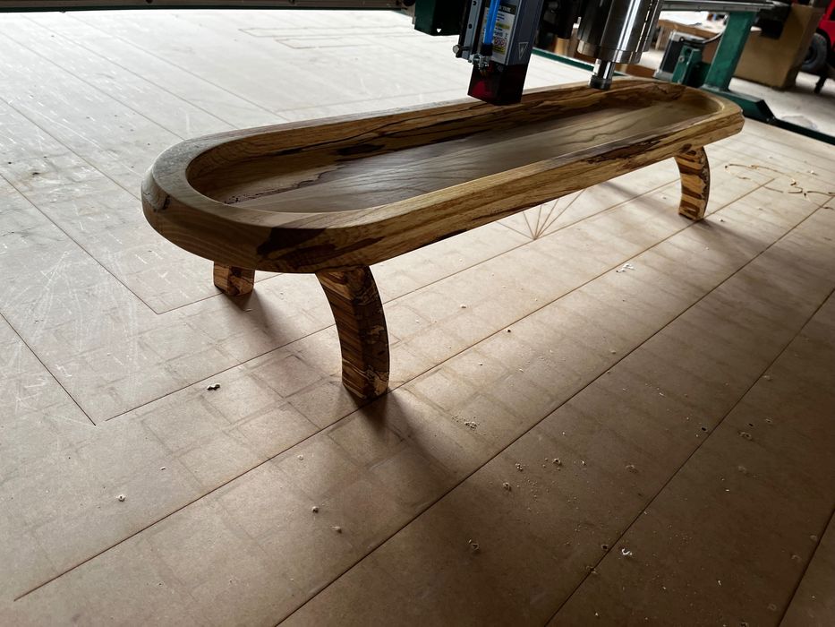 Предлагаме услуги с гатер, cnc фреза и други машини