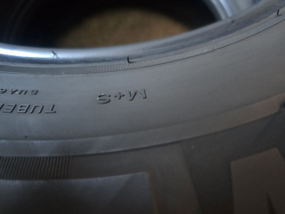 Michelin 225/75 R16 C 116Q MS