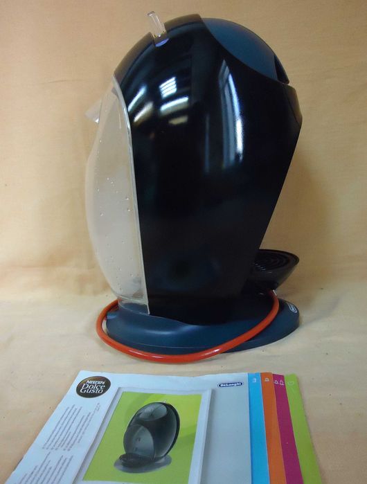 Кафемашина с гаранция 1 година NESCAFÉ® Dolce Gusto Delonghi Jovia.Black