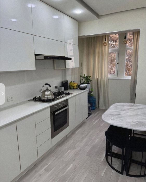 Kunlik kvartira Drujba metro, 3 xonali, квартира Посуточно