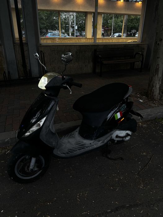Scuter Piaggio Zip 4t 2008 acte 50cc