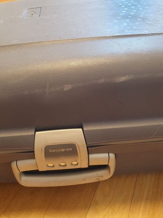 Куфар Samsonite използван