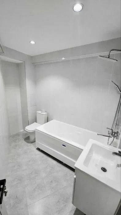 Продаётся квартира в Ул Афросиёб Ор Метро Ойбек, Минг Урик