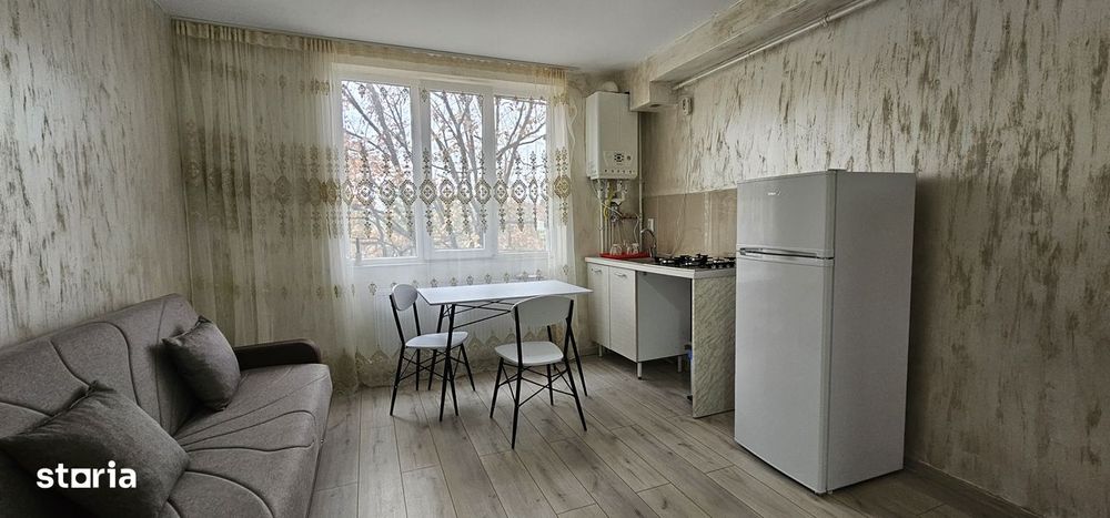 Garsonieră de vânzare - Zona centru