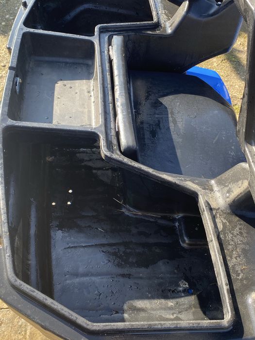 Vand cutie pentru depozitare ATV