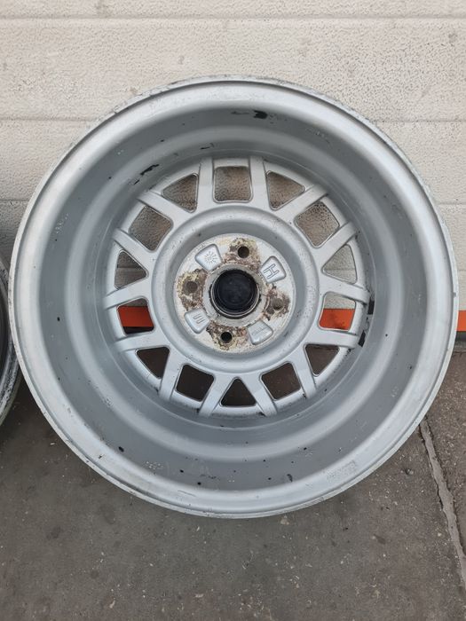 Оригинални джанти за ФОЛКСВАГЕН VW R14 4x100 ET38 6J