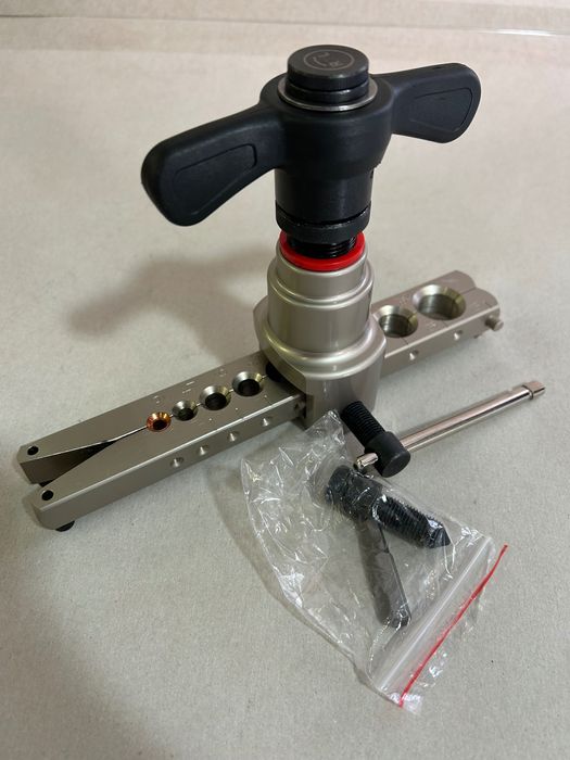 Trusa de bercuit CT RS809AM