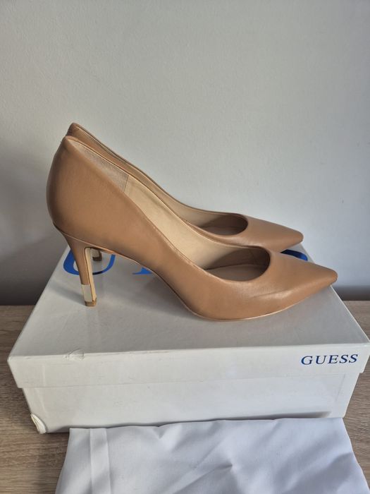 Guess masura 40 stiletto