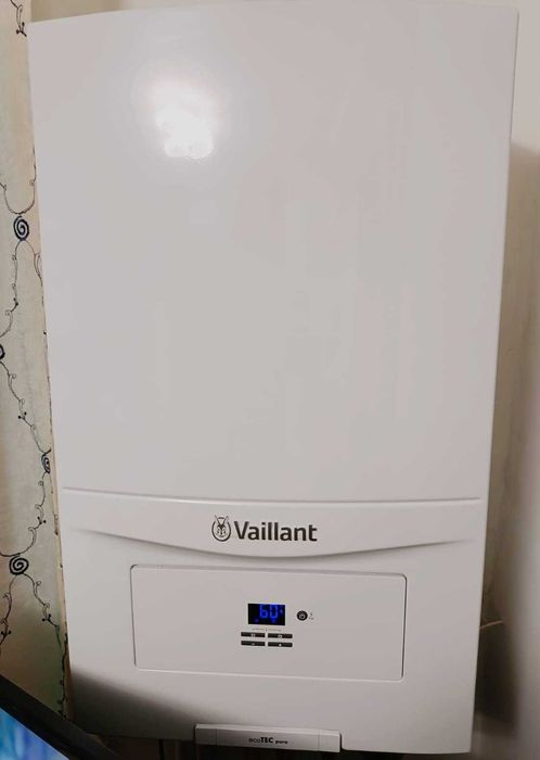 Proprietar vinde apt. spațios cu 3 camere