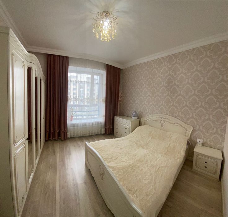 Продам спальний гарнитур!