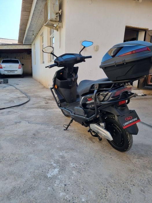 Skuter largo mators