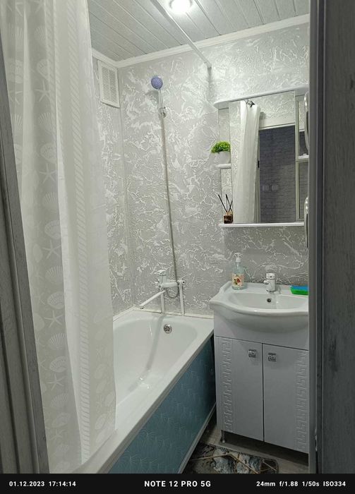 Продам 2х квартира,