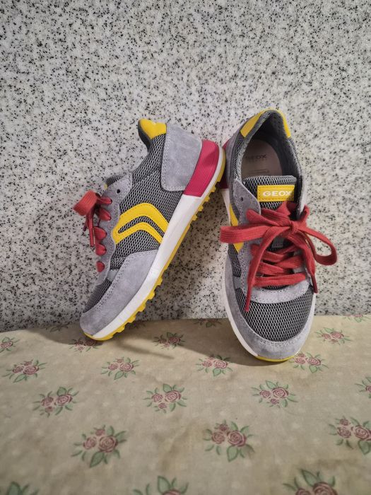 Маратонки Nike,Geox