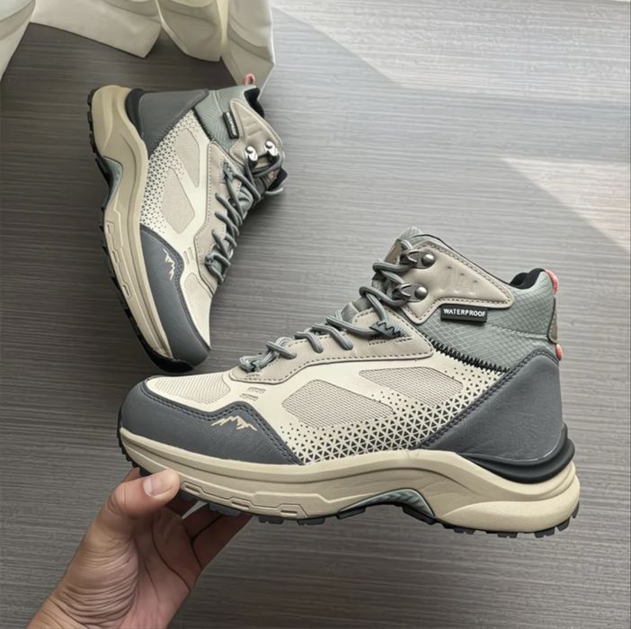 Демисезонные ботинки