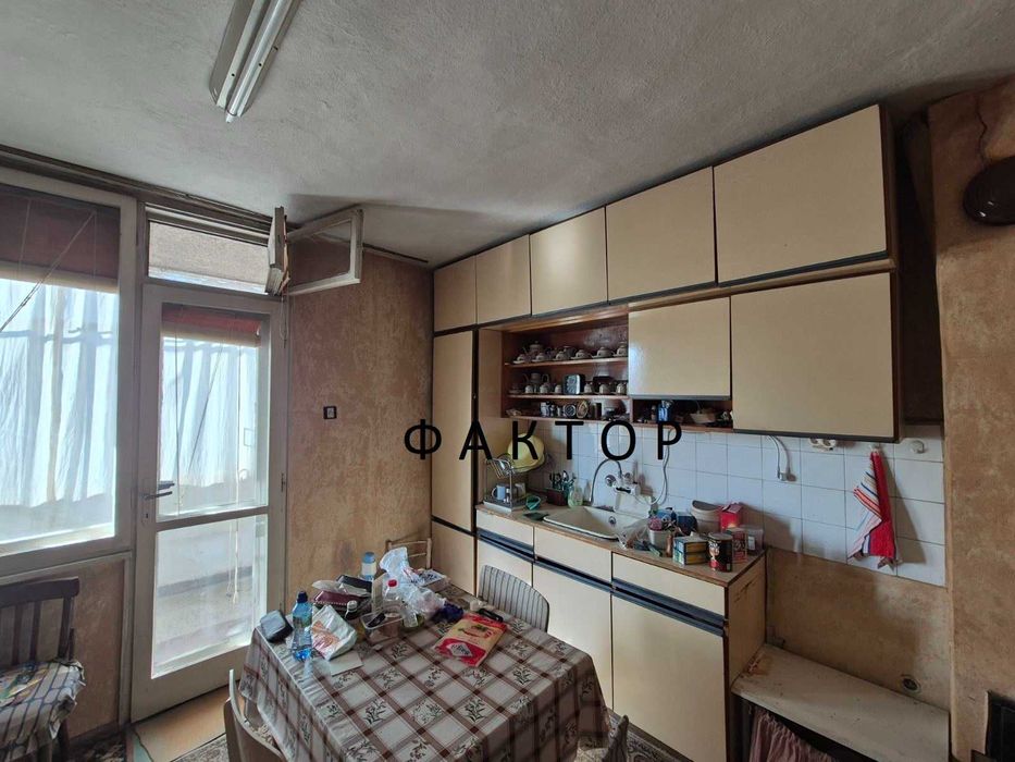 Продава се Многостаен апартамент в Пловдив, Център - 130 кв.м за 1461 €/кв.м - Снимка #3
