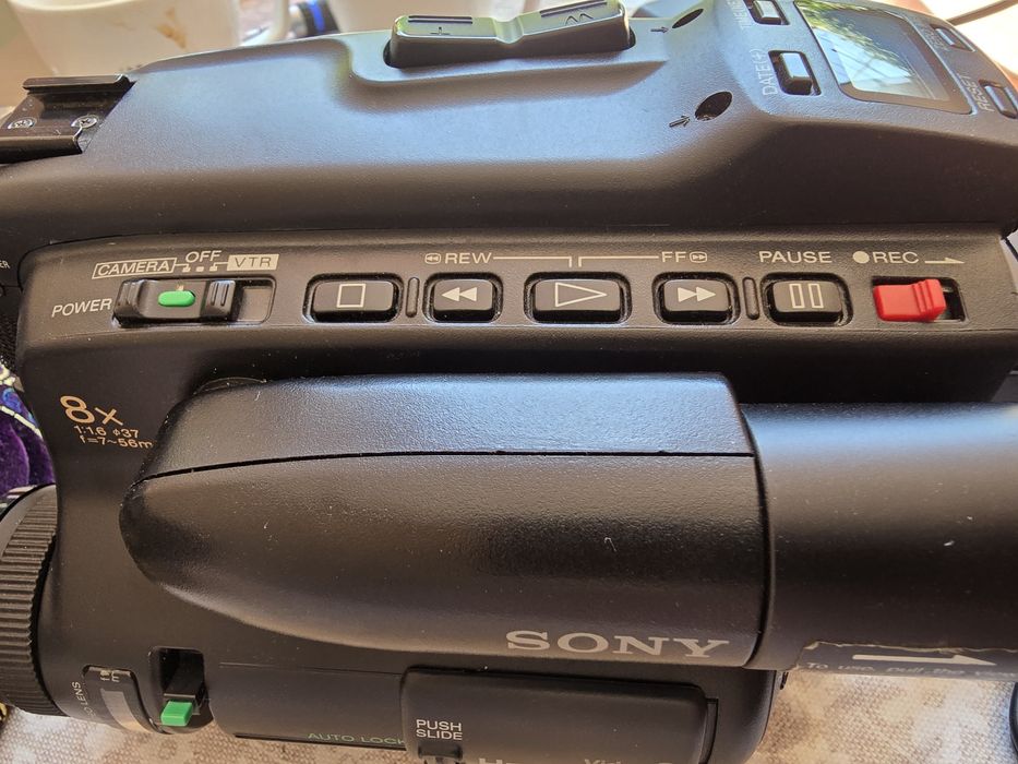 Видео камера Sony handycam
