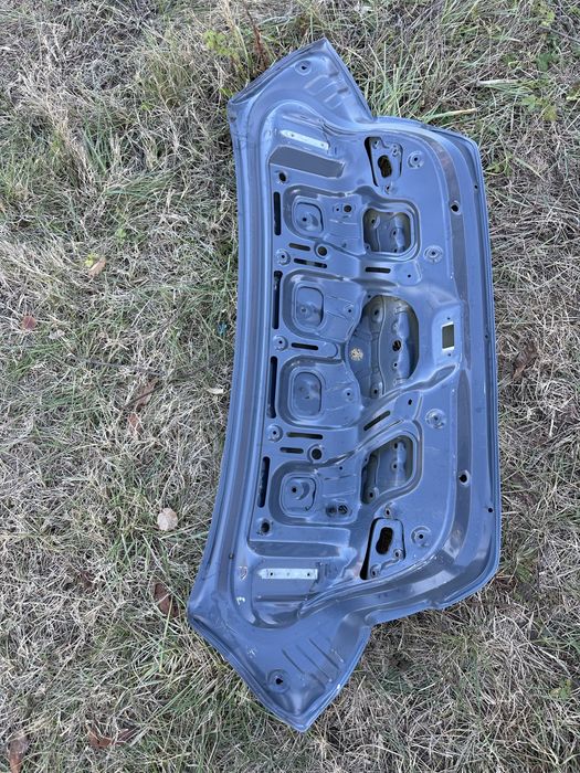 Capotă portbagaj hyundai elantra.