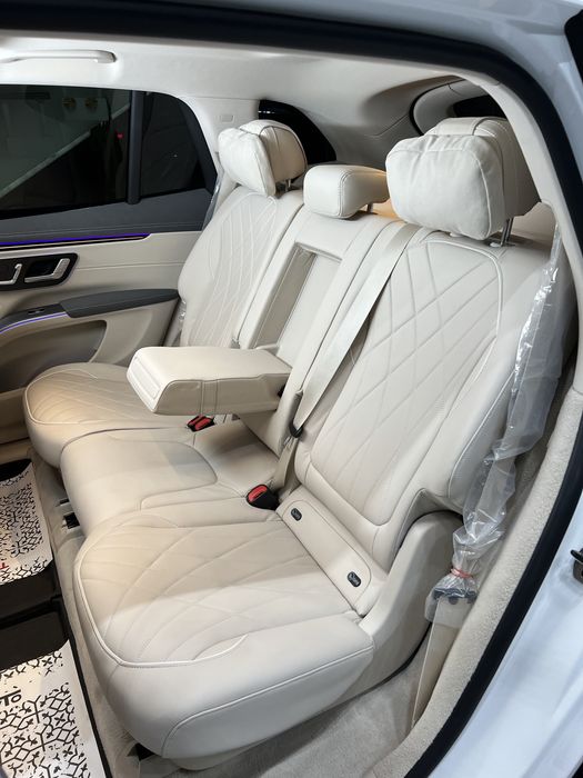 Mercedes Benz EQS580 SUV