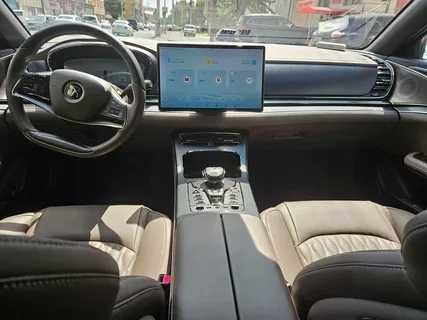 BYD Han L 2 ta mator boshlangich 30% tolov bilan nasiya savdo asosida