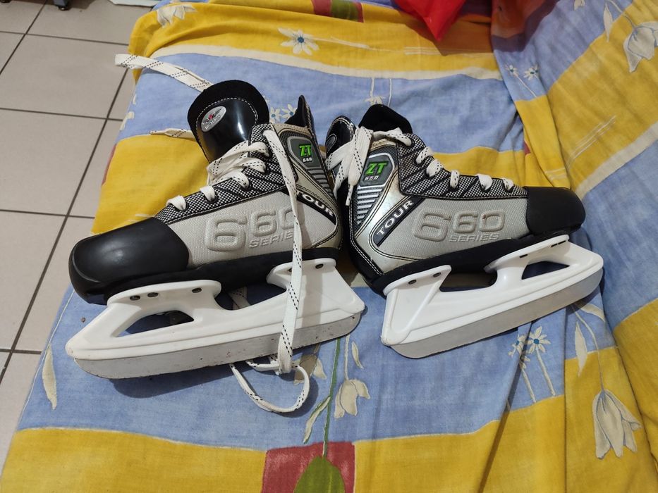 Vind patine Numărul 38