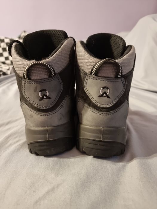 LOWA  туристически обувки