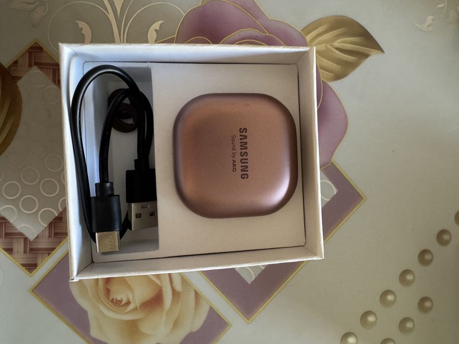 Наушники samsung buds live